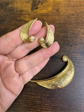 Marcel Boucher Gold Pearl Accent Crescent Brooch and Clip Earrings Set - Vintage
